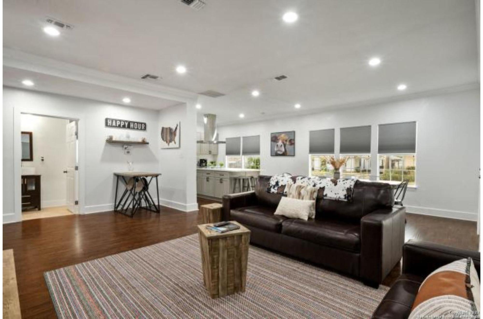 Experience Serenity In A 4Br3Ba Downtown Home 圣安东尼奥 外观 照片