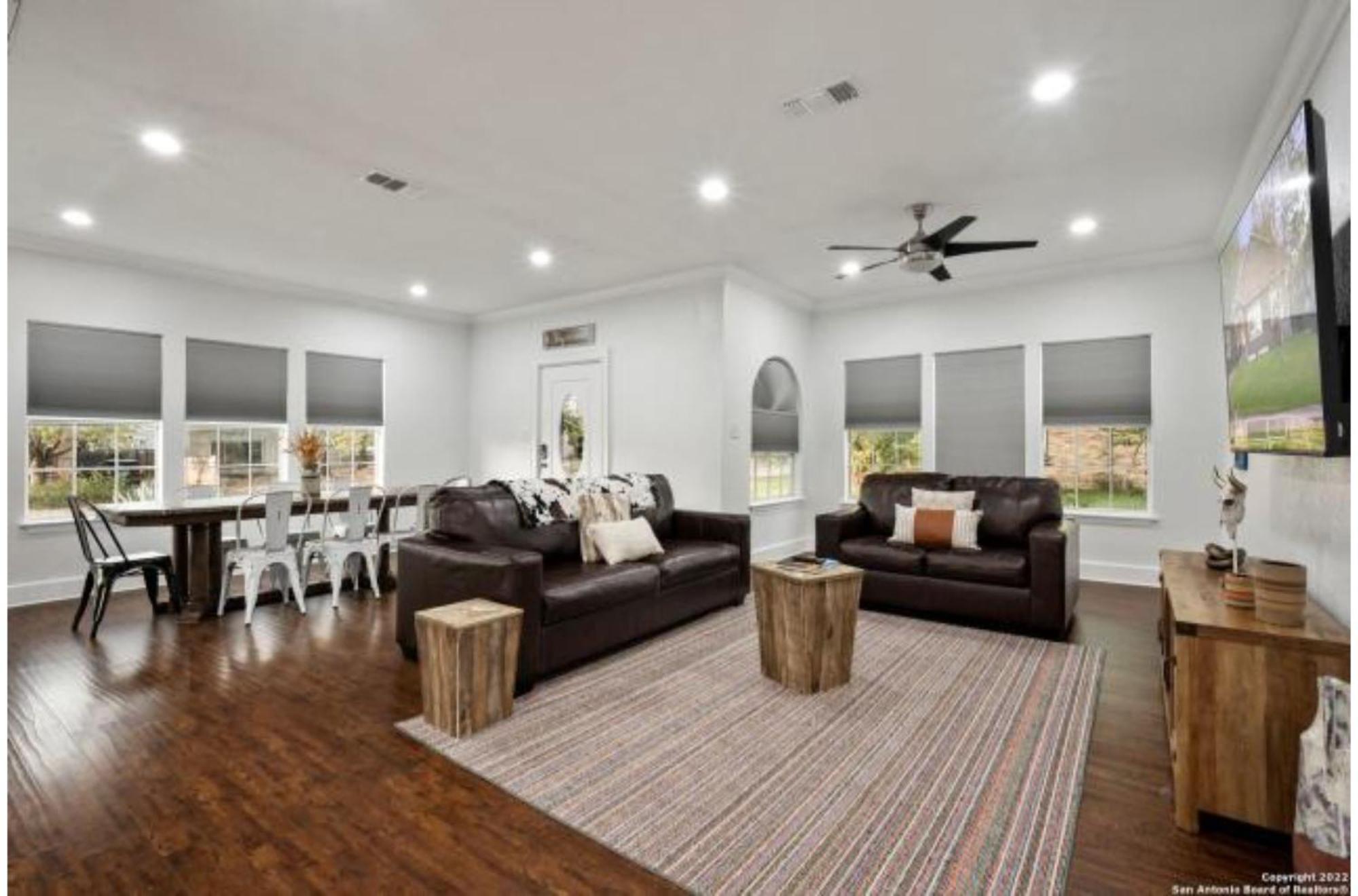 Experience Serenity In A 4Br3Ba Downtown Home 圣安东尼奥 外观 照片